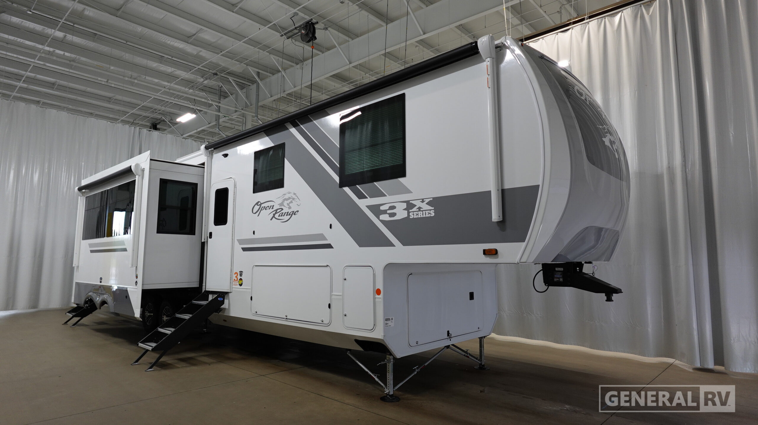 2027 Highland Ridge Rv OPEN RANGE 3X 390TBS in wayland MI