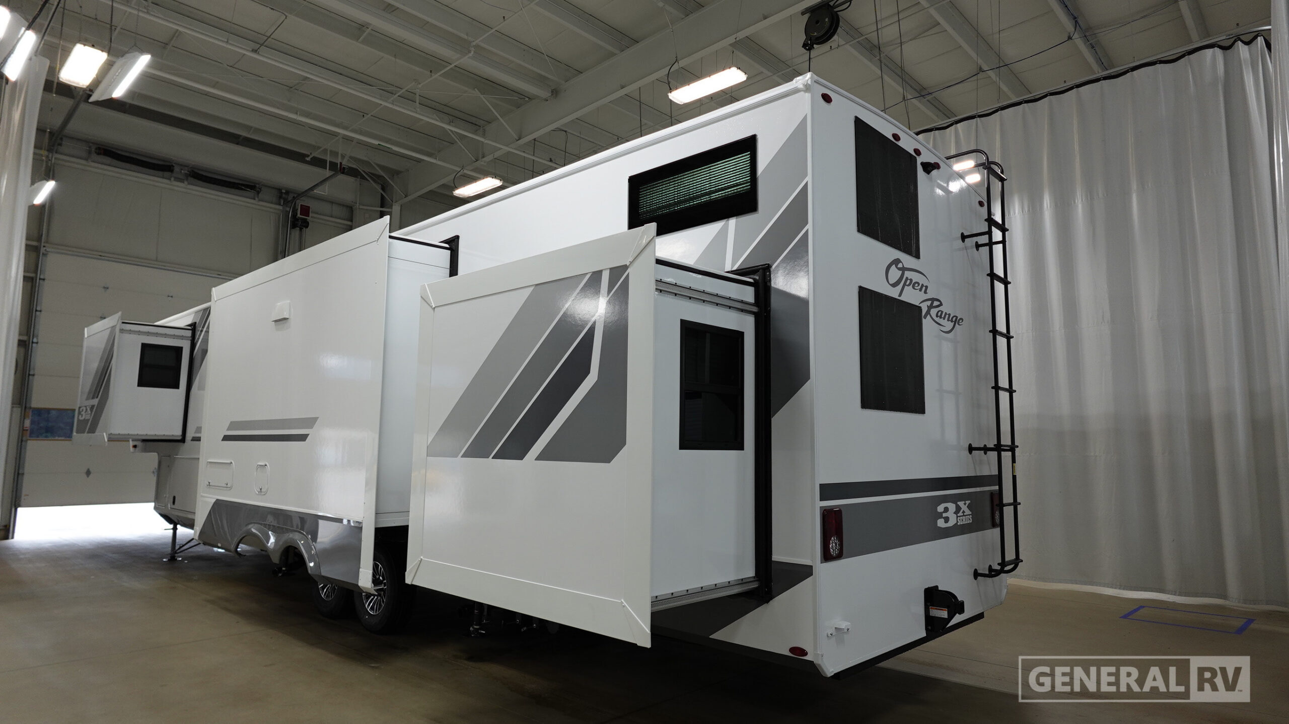2027 Highland Ridge Rv OPEN RANGE 3X 390TBS in wayland MI