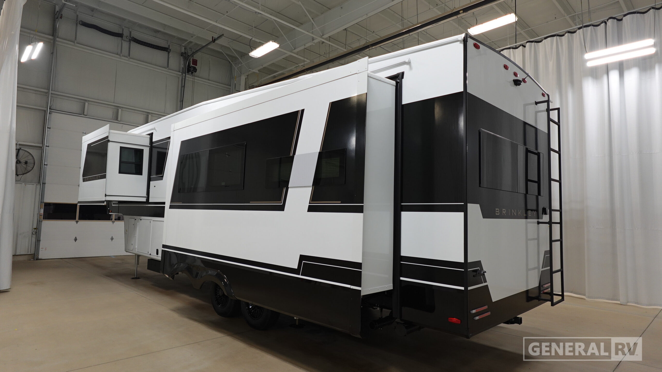 2027 Brinkley MODEL Z 3200 in dover FL