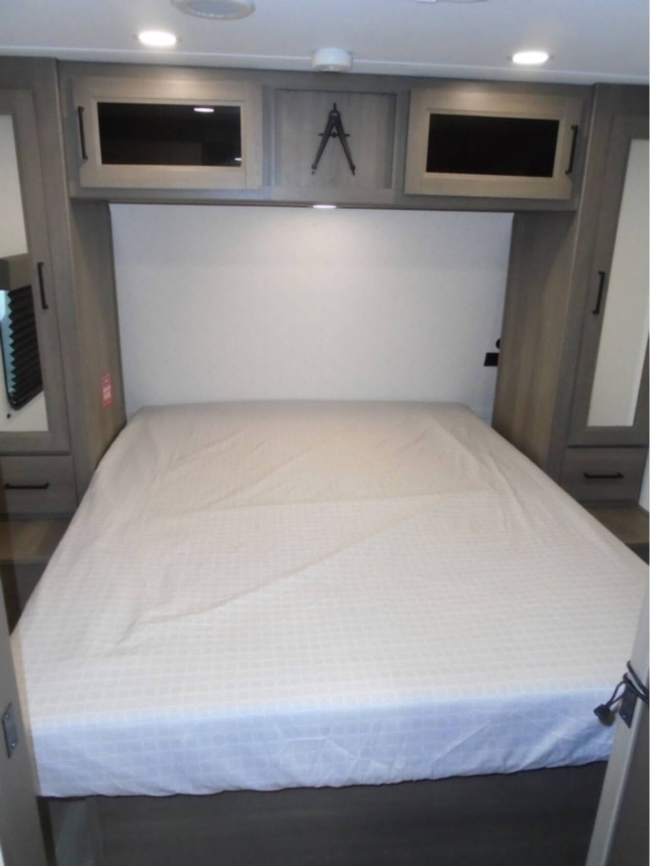 A photo of this 2026 Grand Design Transcend 265BHT