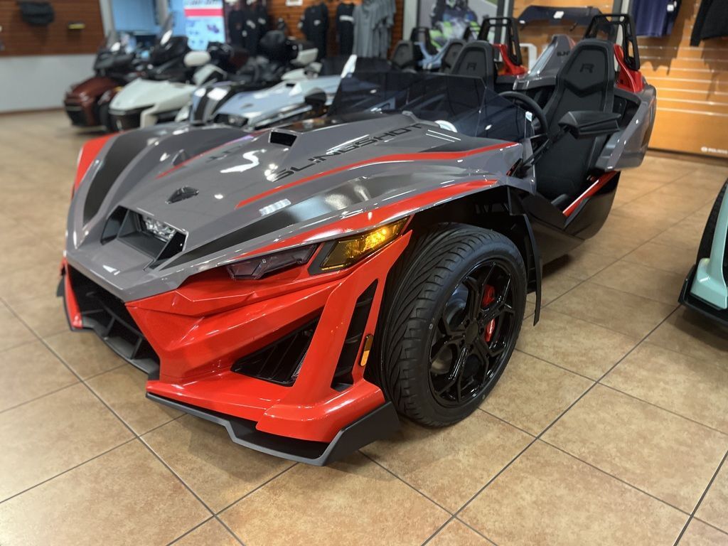 2026 Polaris Slingshot® R AutoDrive Radiant Gray with Indy Red Pearl SL in Lakeland, FL