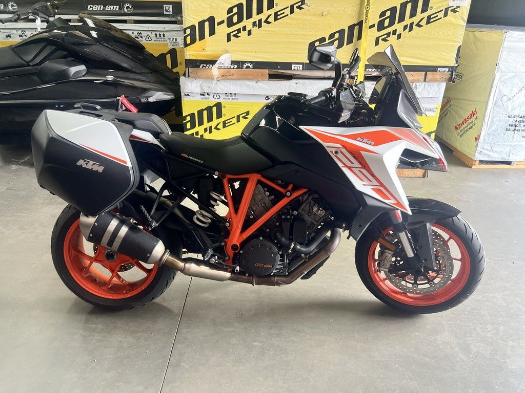 2019 KTM 1290 Super Duke GT SUPER DUKE GT in Beaumont, TX