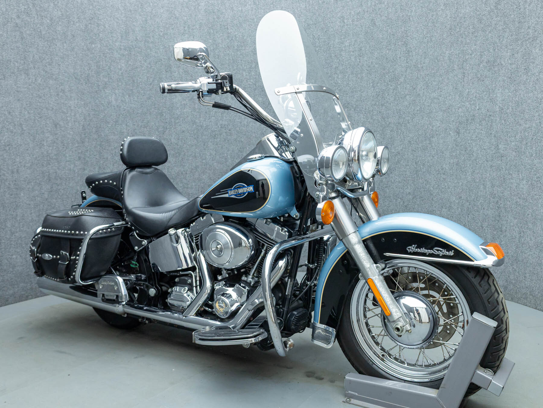 2007 Harley Davidson FLSTC HERITAGE SOFTAIL CLASSIC CLASSIC in Pembroke, NH