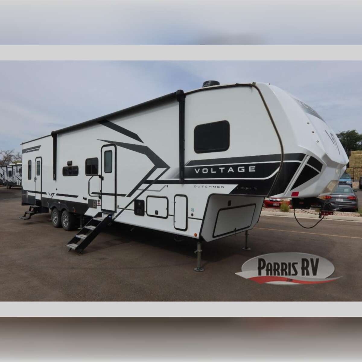 2025 Dutchmen RV Voltage V-Series 3800