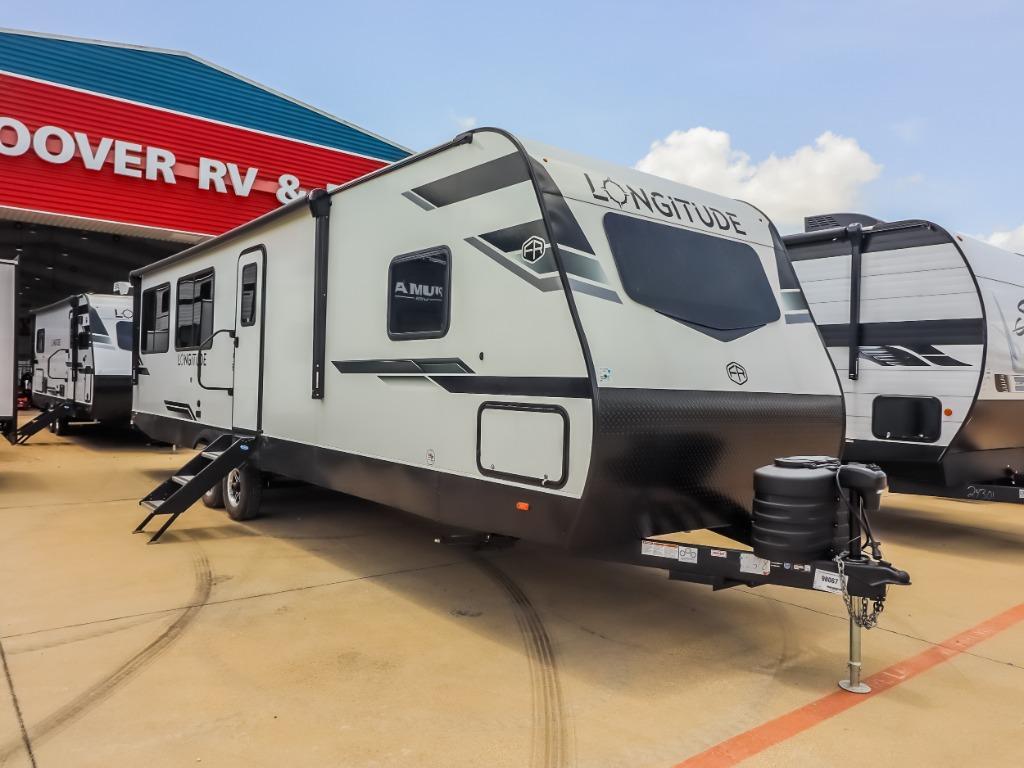 2027 East To West Longitude 310RL in katy TX