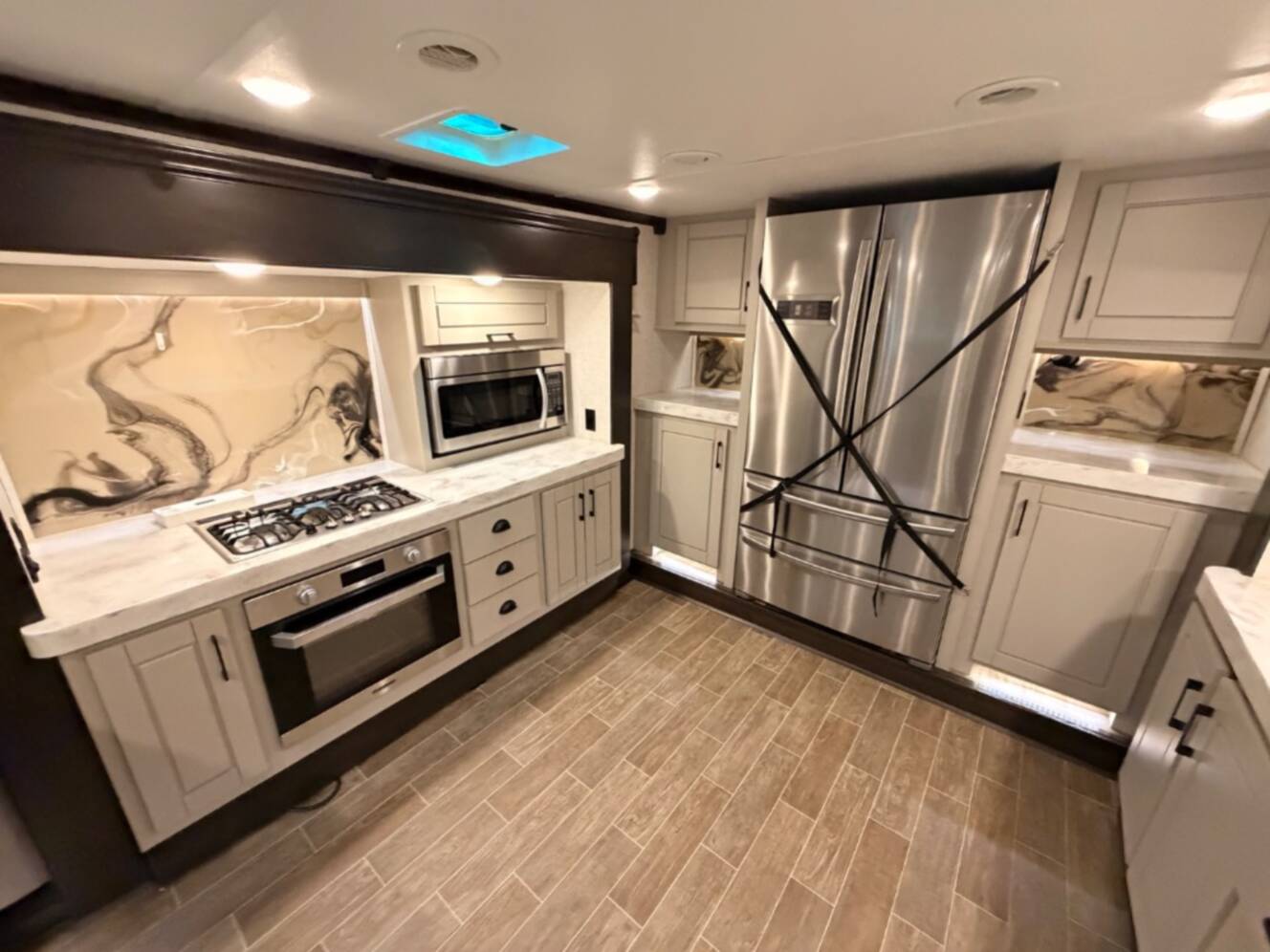 A photo of this 2020 Redwood Rv Redwood 3981FK