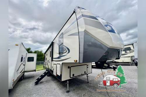 2021 Forest River Rv Sandpiper C-Class 3330BH in lebanon TN