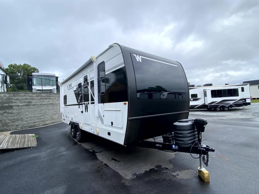 2026 Winnebago Thrive 22MBH in hendersonville NC