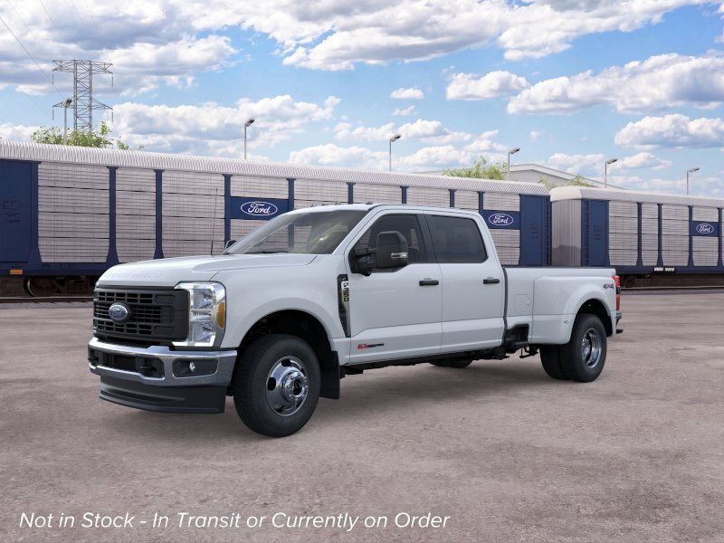 2026 FORD F350 in Macomb, MI