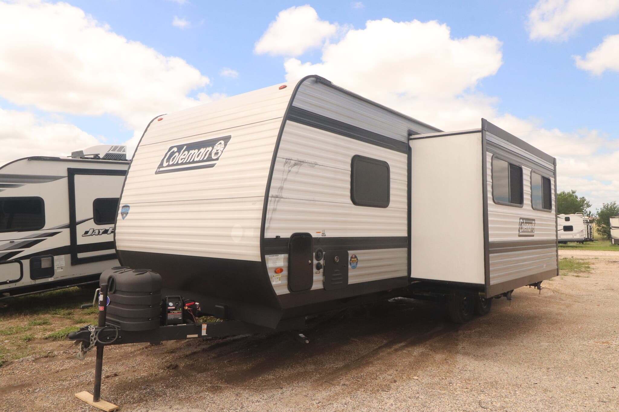 2025 Keystone Coleman 25B in seguin TX