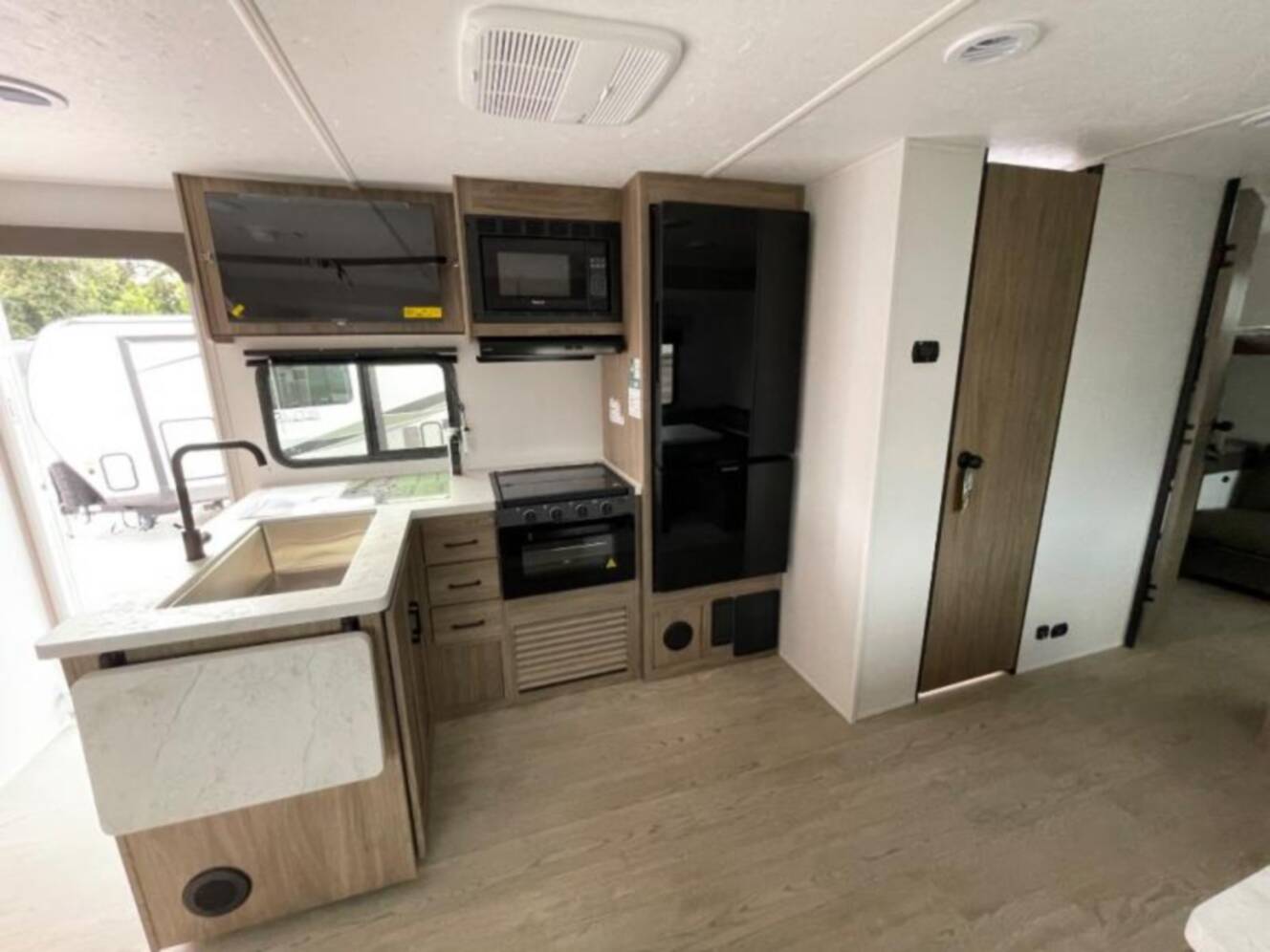 A photo of this 2026 Coachmen Freedom Express 30SE