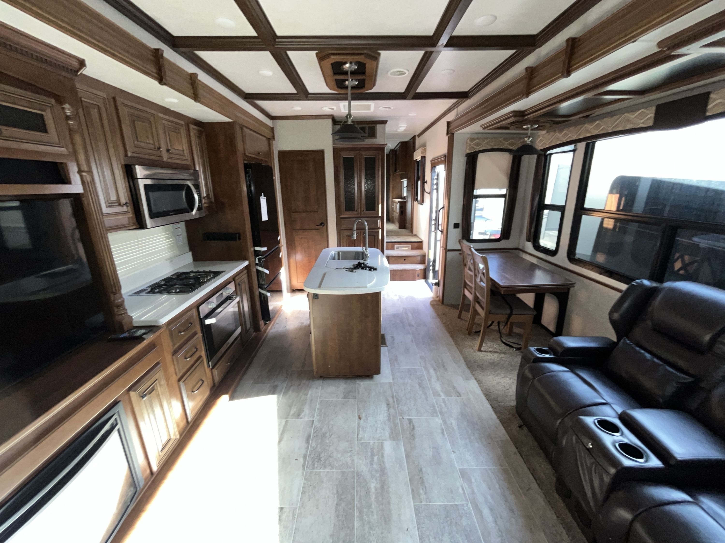 2018 Heartland BIGHORN 3160EL in myrtle beach SC