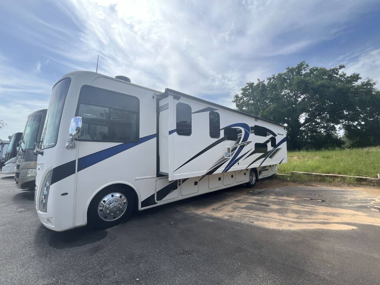 A photo of this 2022 Thor WINDSPORT 34J