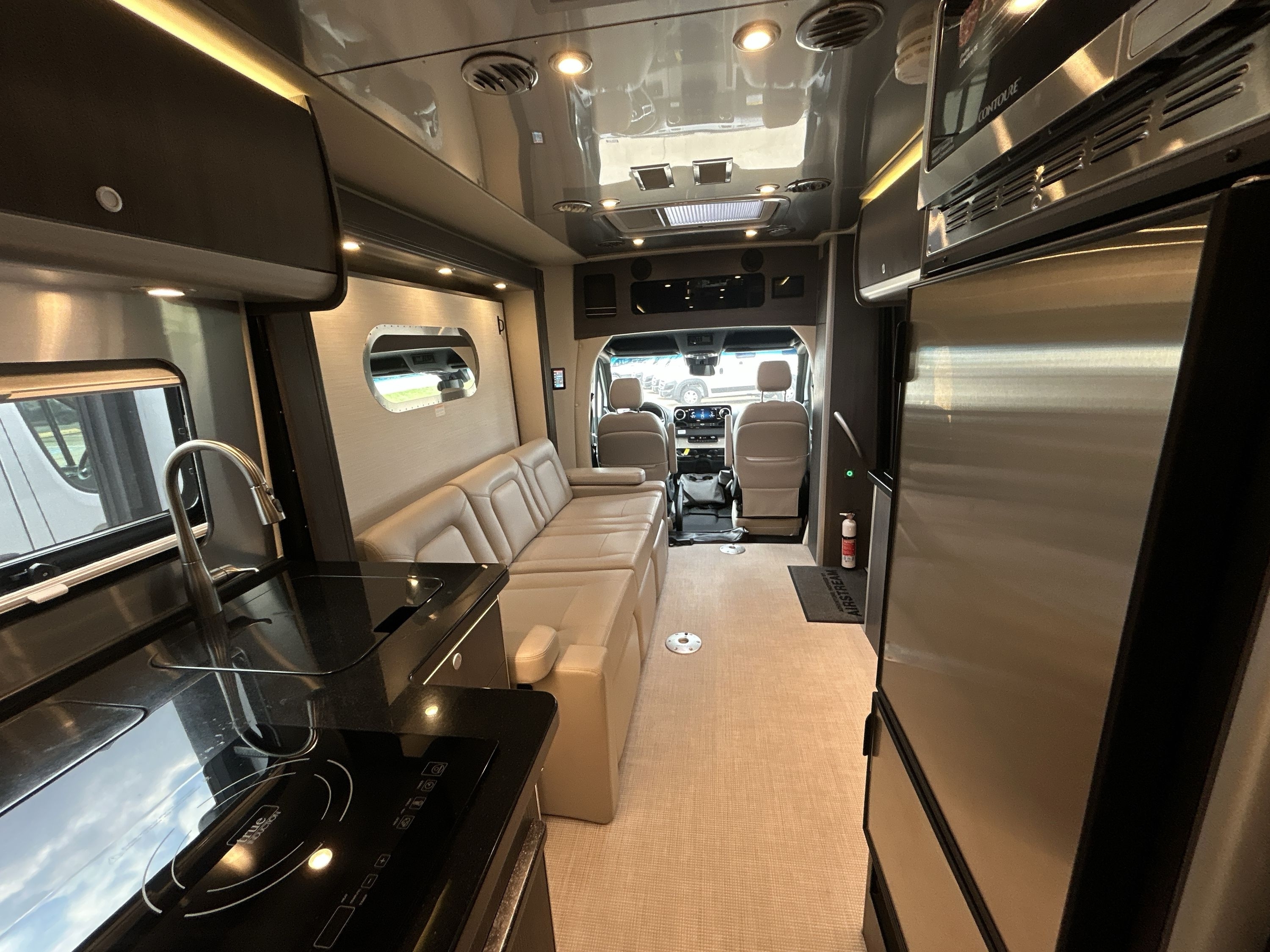 2025 Airstream ATLAS MURPHY SUITE in lewisville TX
