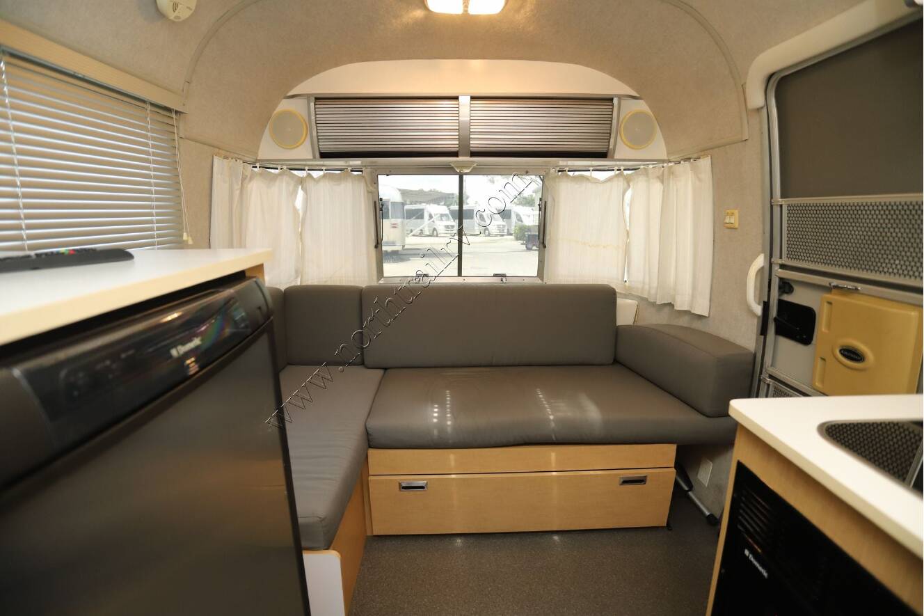 A photo of this 2009 Airstream Sport 17FD