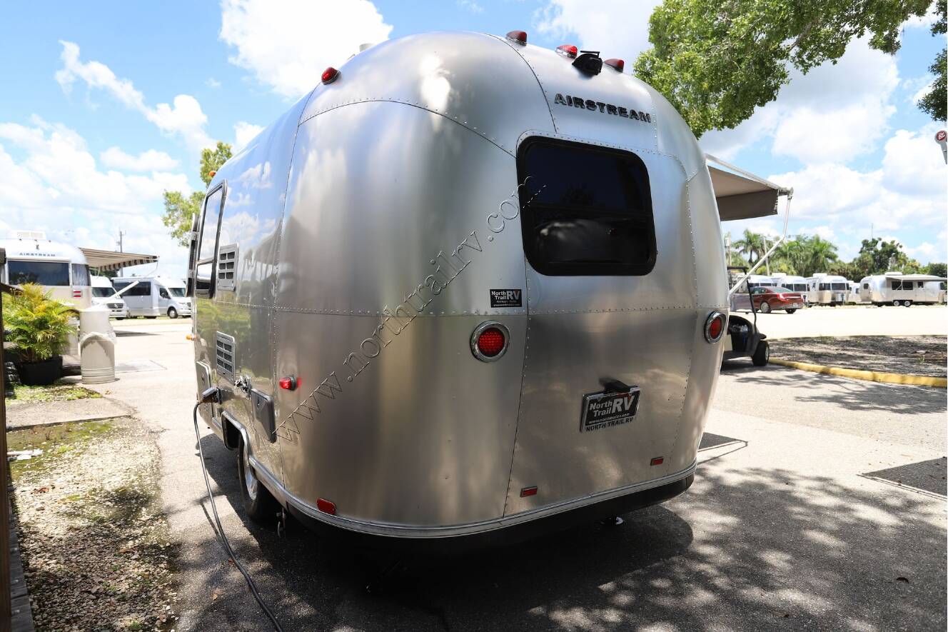 A photo of this 2009 Airstream Sport 17FD
