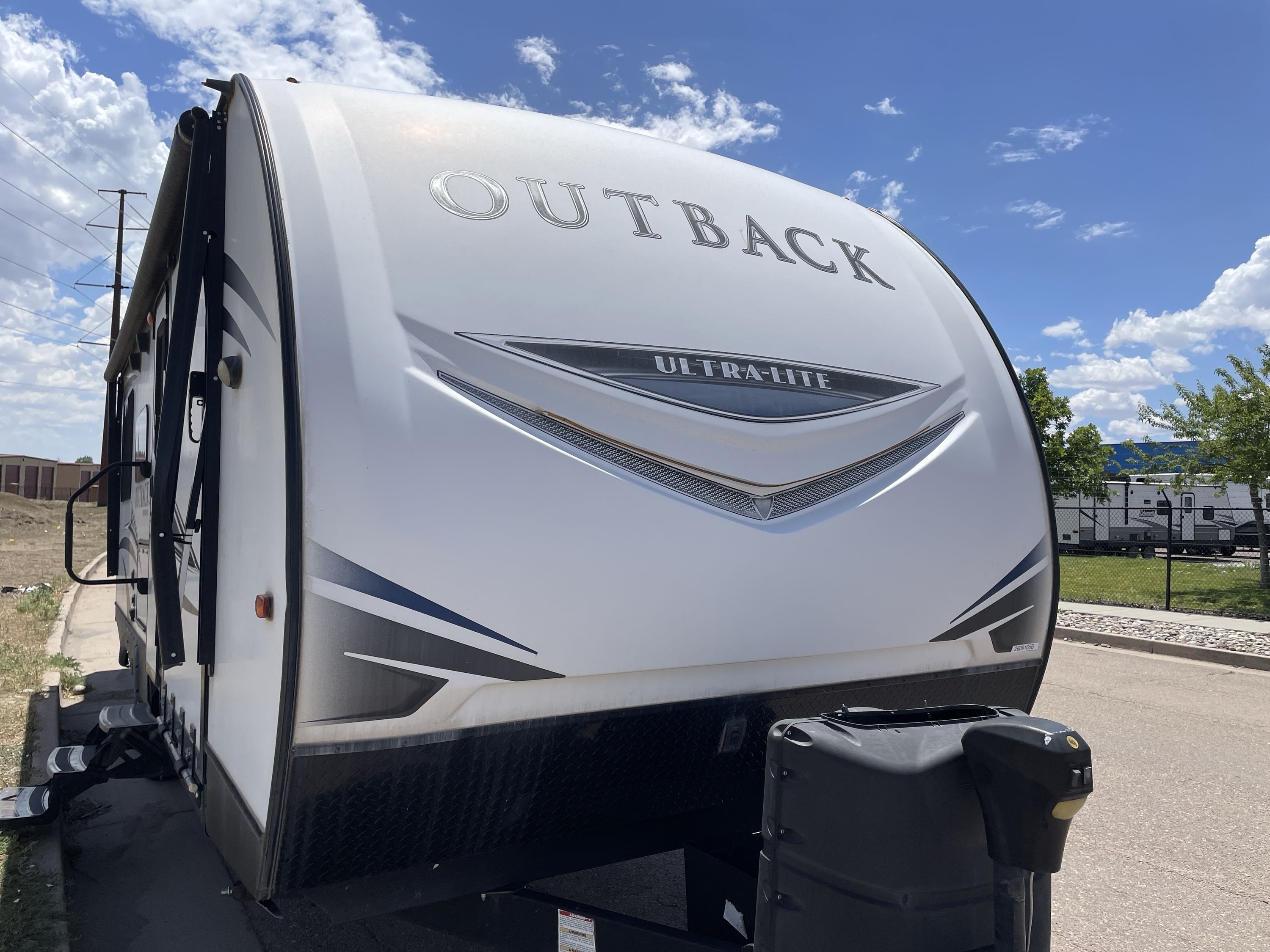 2018 Keystone OUTBACK ULTRA-LITE 240URS Travel Trailer Toy Hauler RV