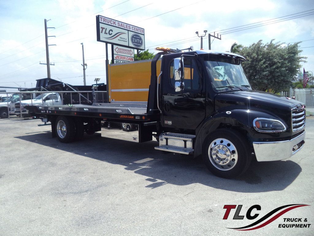 2027 FREIGHTLINER BUSINESS CLASS M2 106 in Pompano Beach, FL