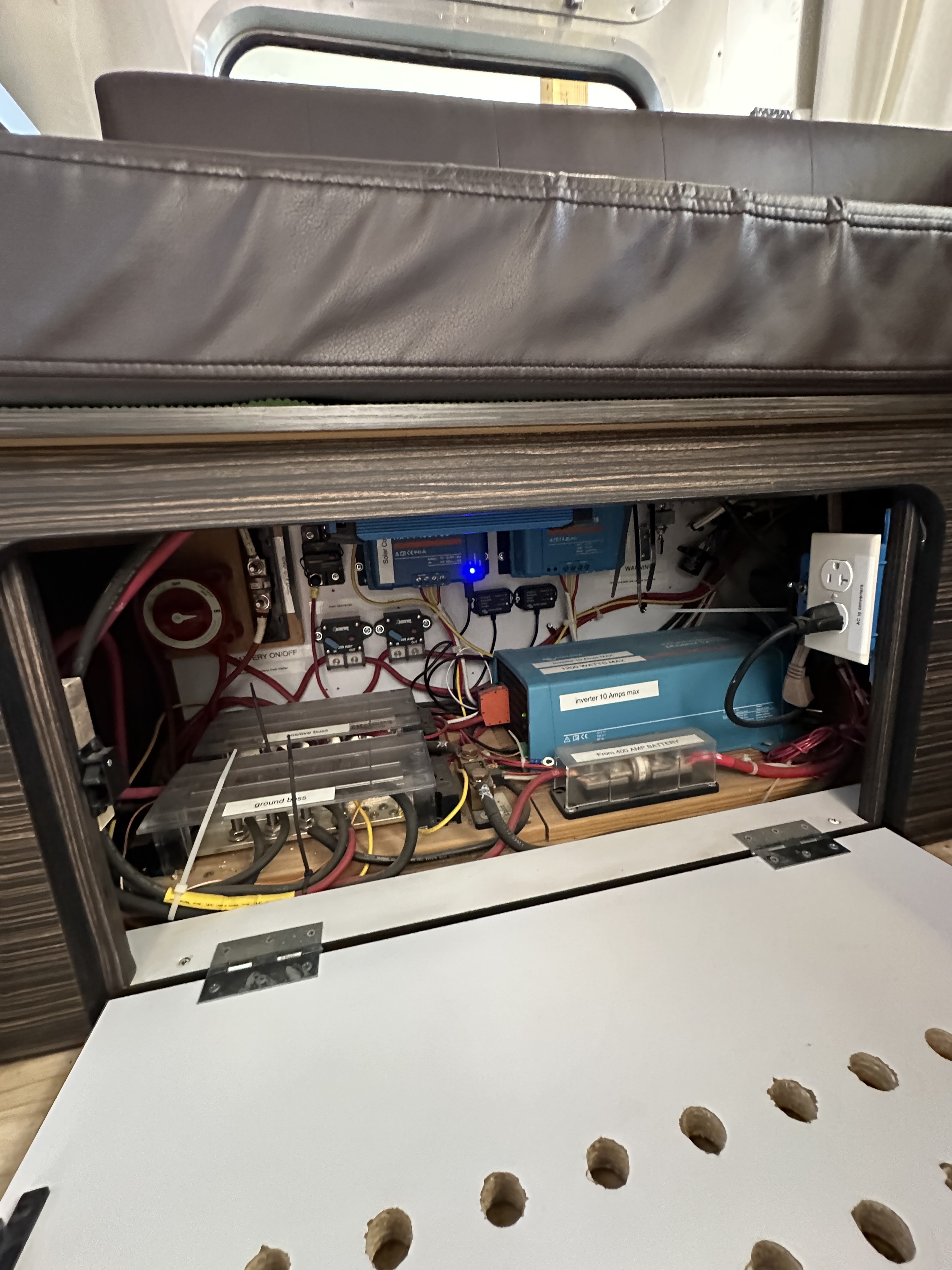 2016 Airstream INTERNATIONAL SIGNATURE 30RB TWIN in cedar city UT