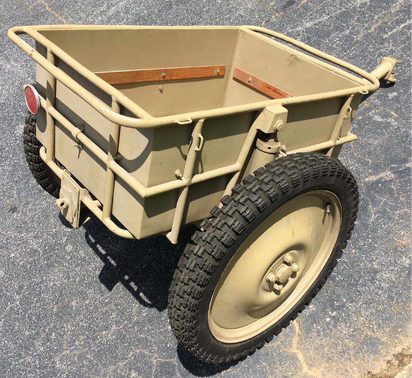 A photo of this 1944 BMW F