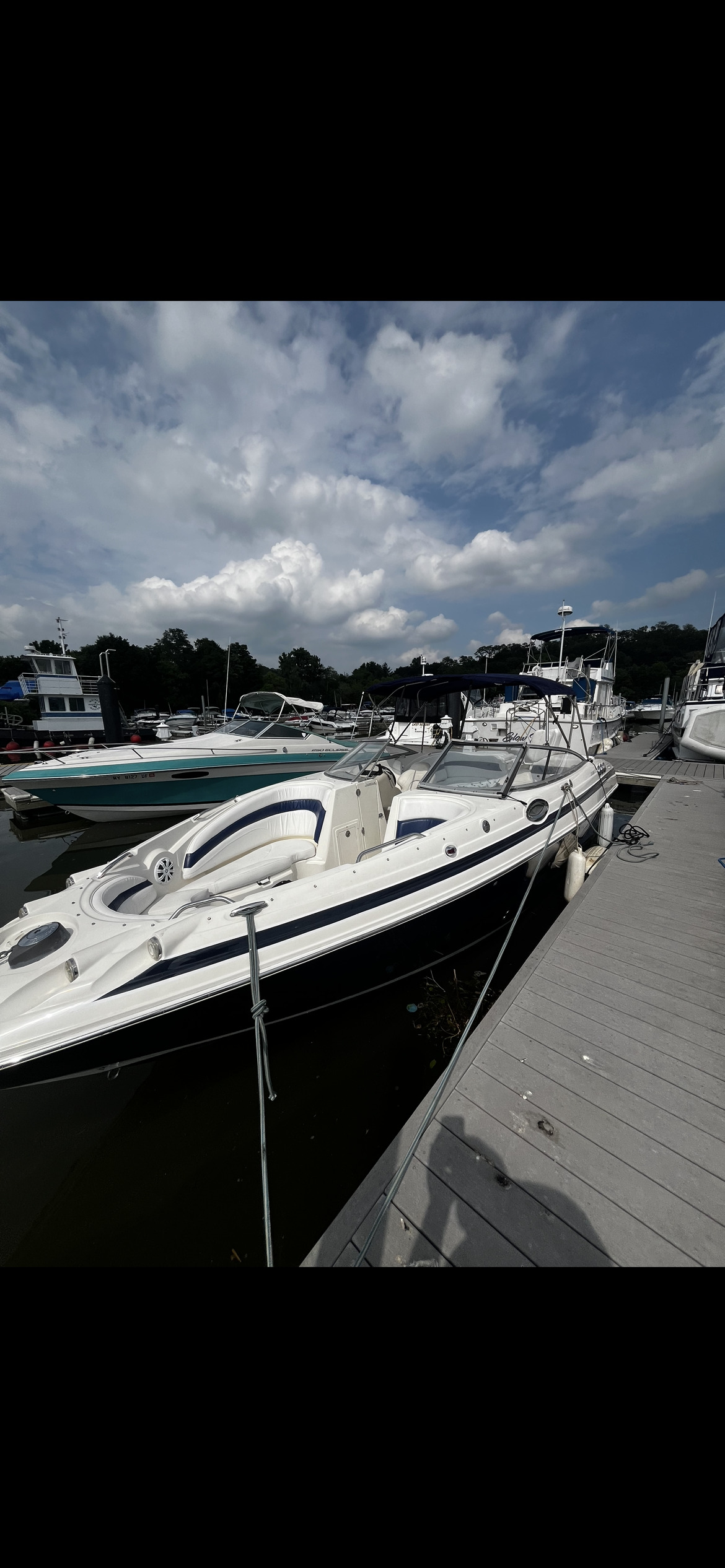 2011 Larson Lxi 288 Br in wappingers falls NY