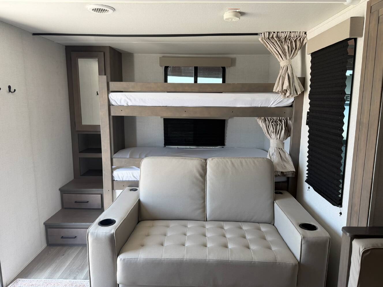 A photo of this 2024 Grand Design TRANSCEND XPLOR 265BH