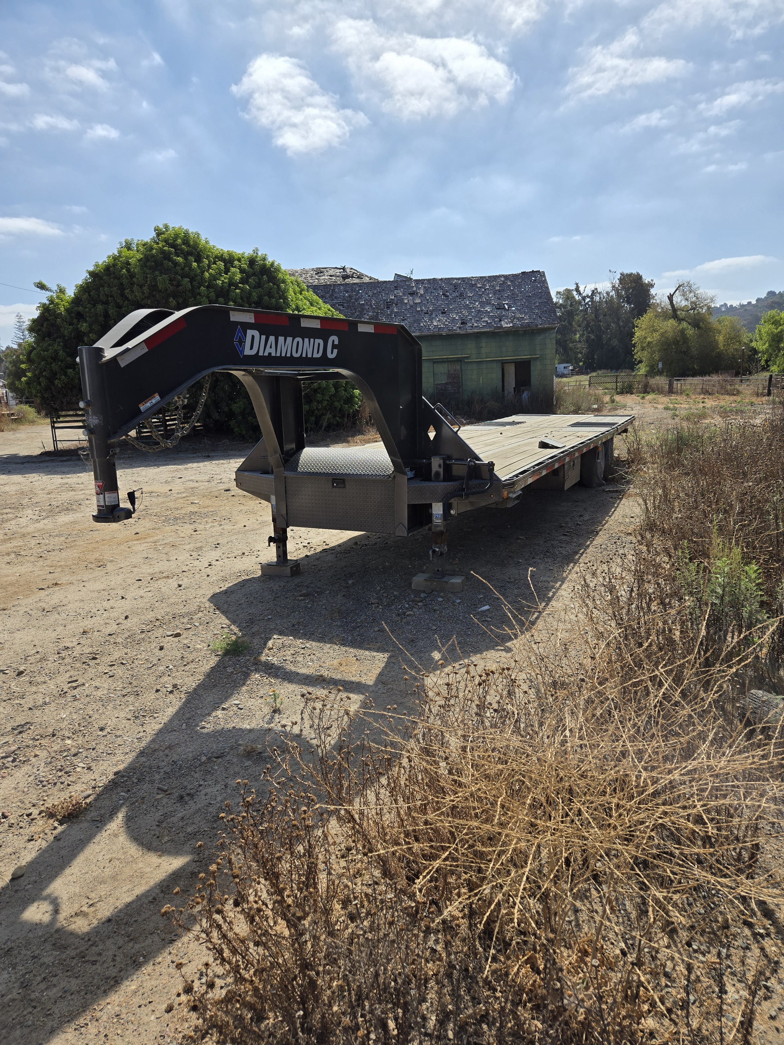2022 DIAMOND C FMAX 212 in Bonita, CA