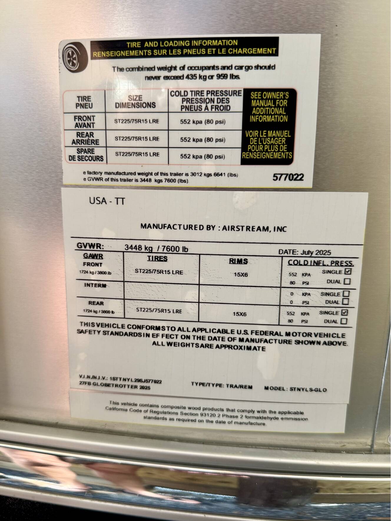 A photo of this 2025 Airstream GLOBETROTTER 27FBQ