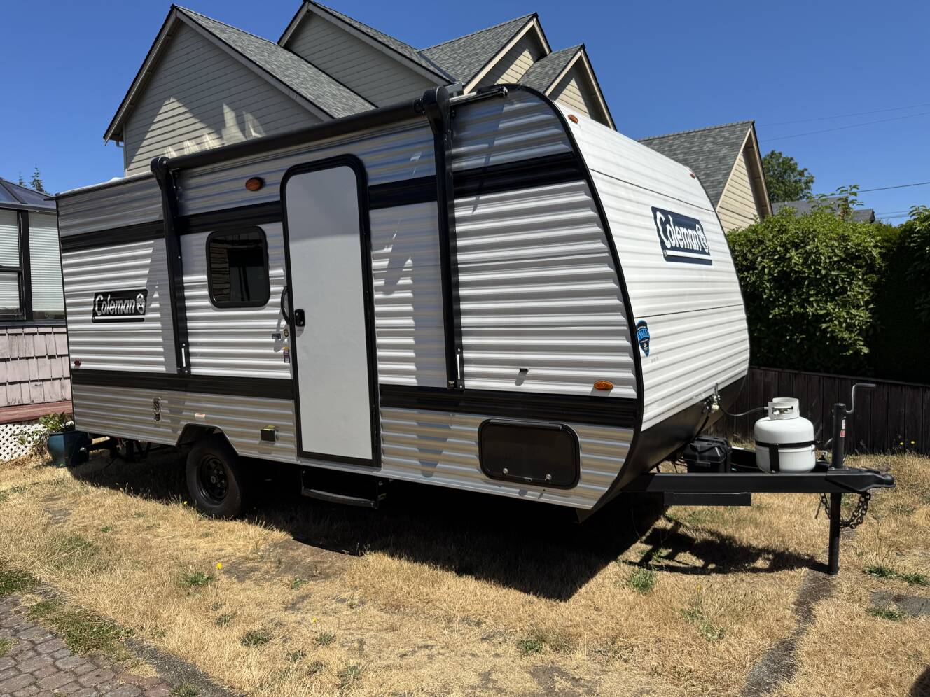 A photo of this 2025 Keystone COLEMAN 17B