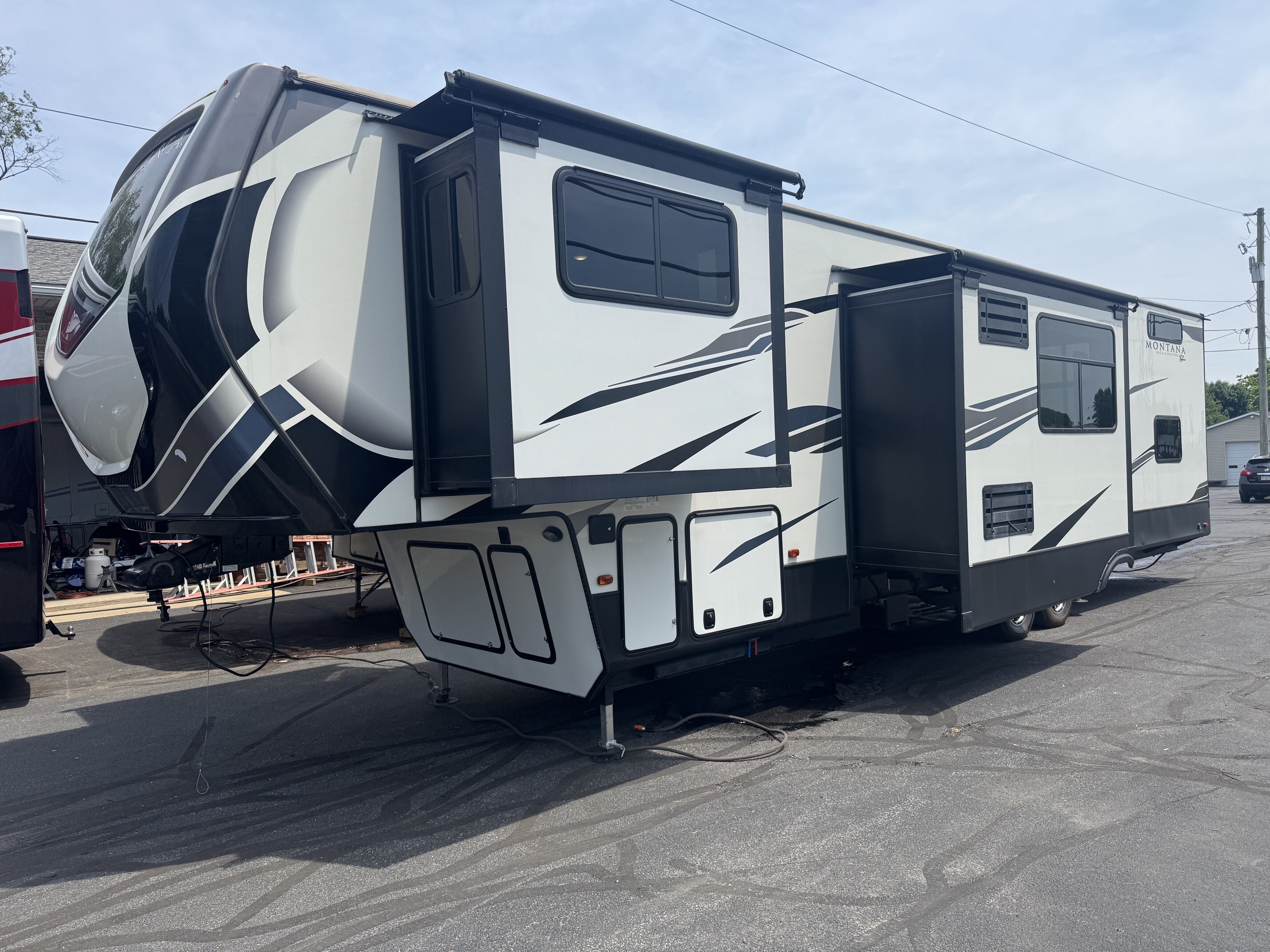 2020 Keystone MONTANA HIGH COUNTRY 376FL RV