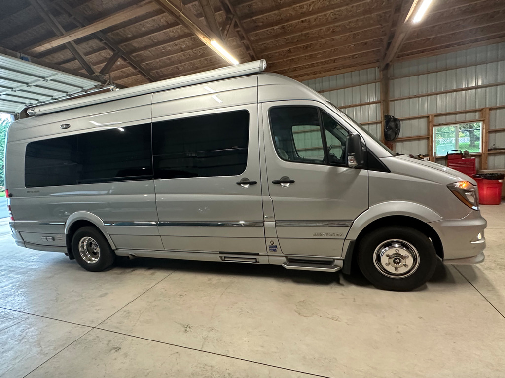 2015 Airstream Interstate Grand Tour EXT in ridgefield WA