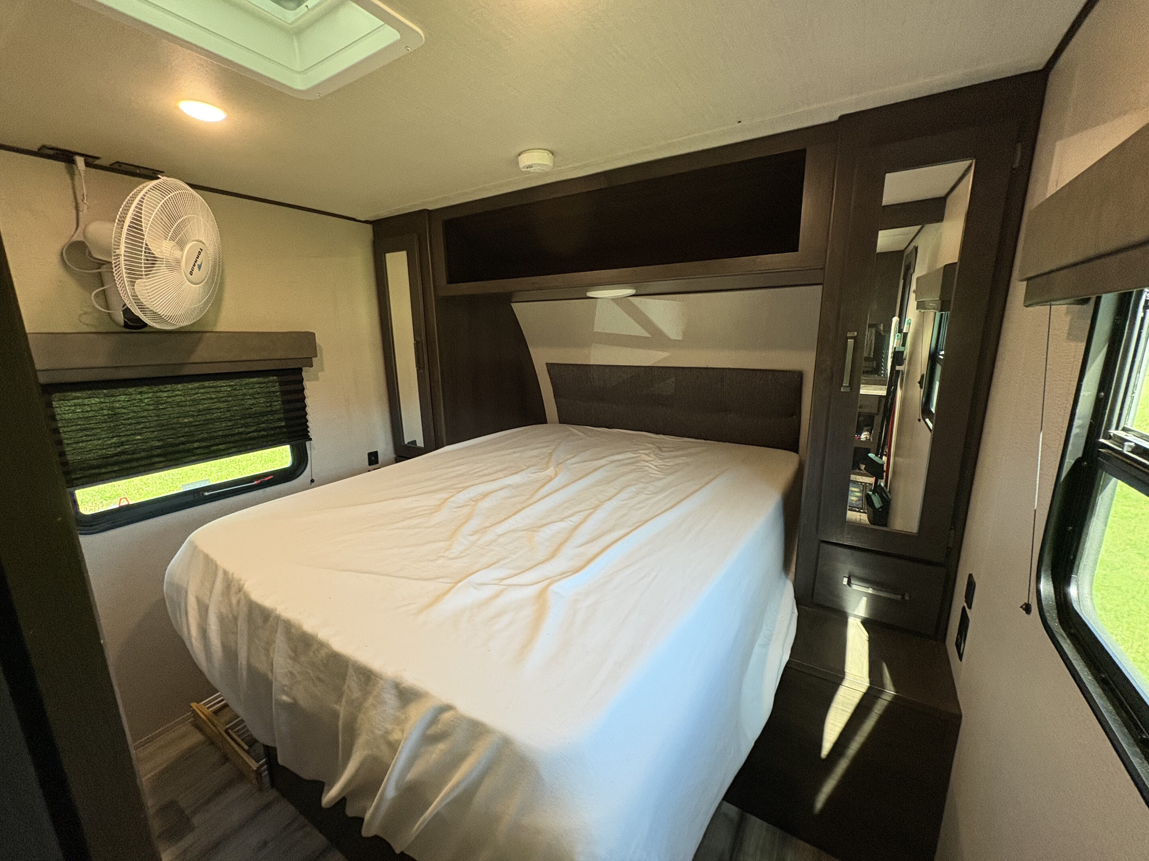 2023 Grand Design TRANSCEND XPLOR 261BH in campbell NY