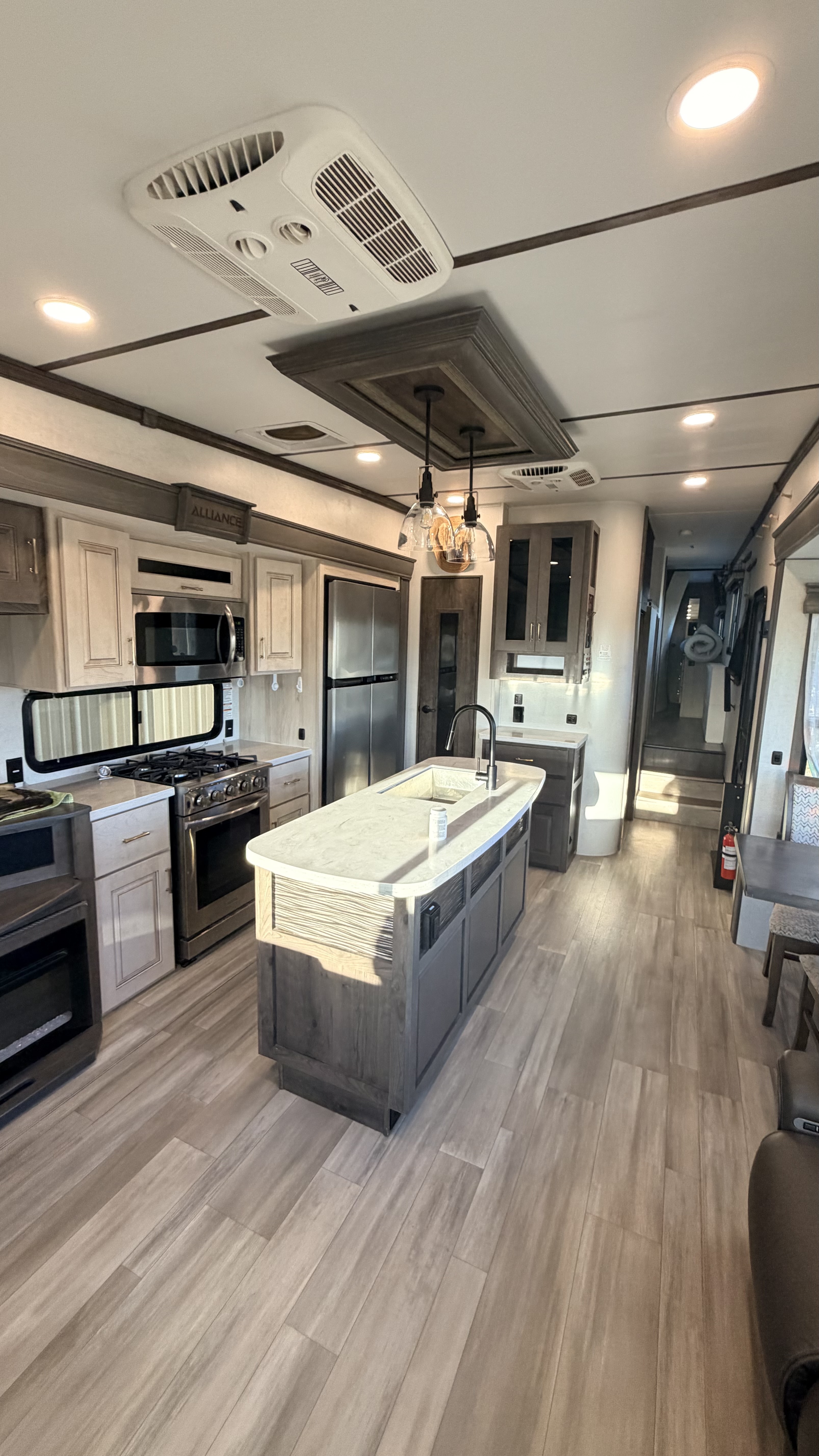 2022 Alliance Rv PARADIGM 390MP in sulphur OK