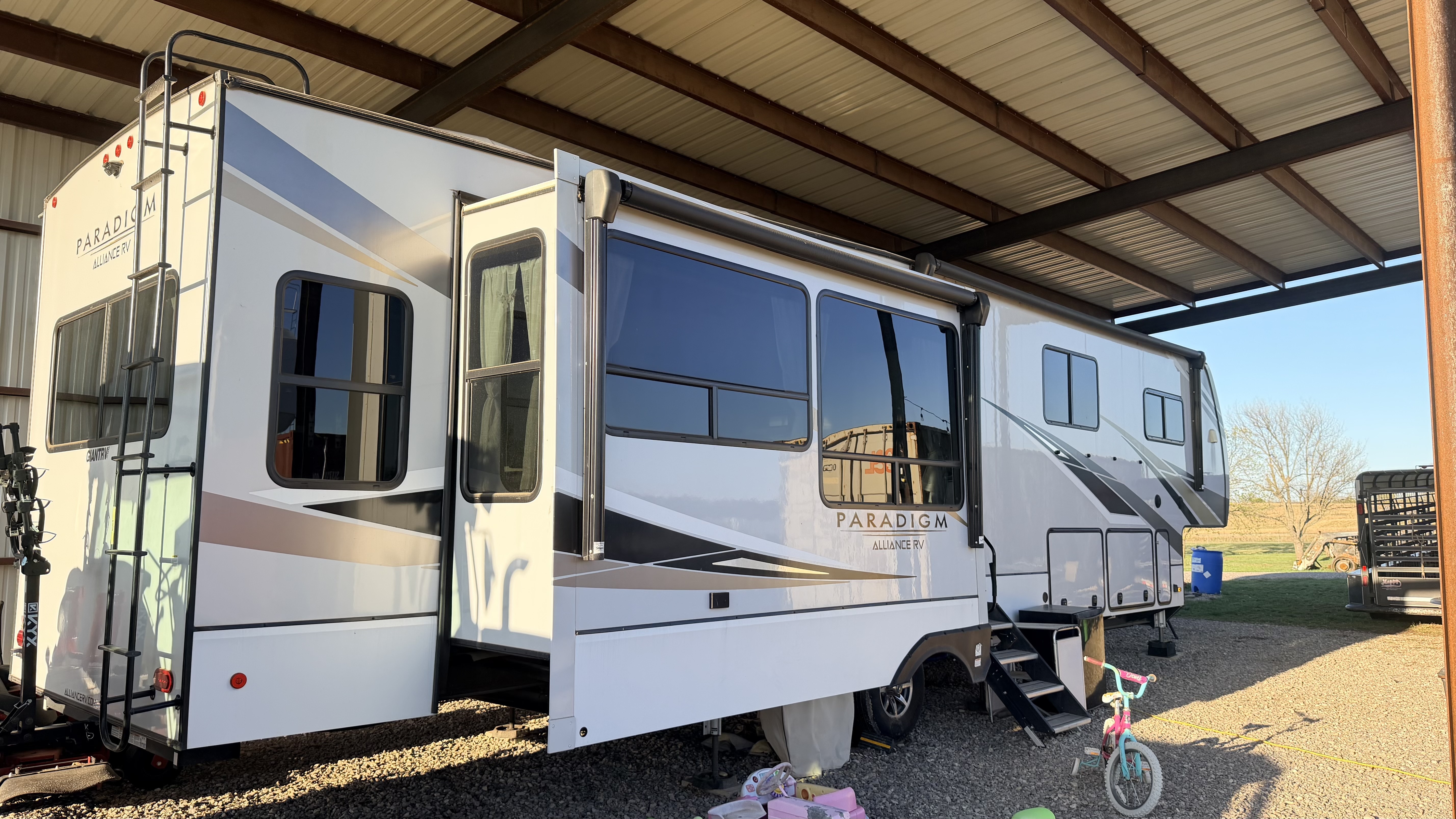 2022 Alliance Rv PARADIGM 390MP RV