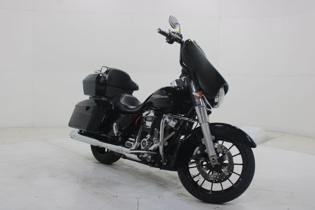2017 Harley-Davidson FLHX - Street Glide FLHX in Concord, NC