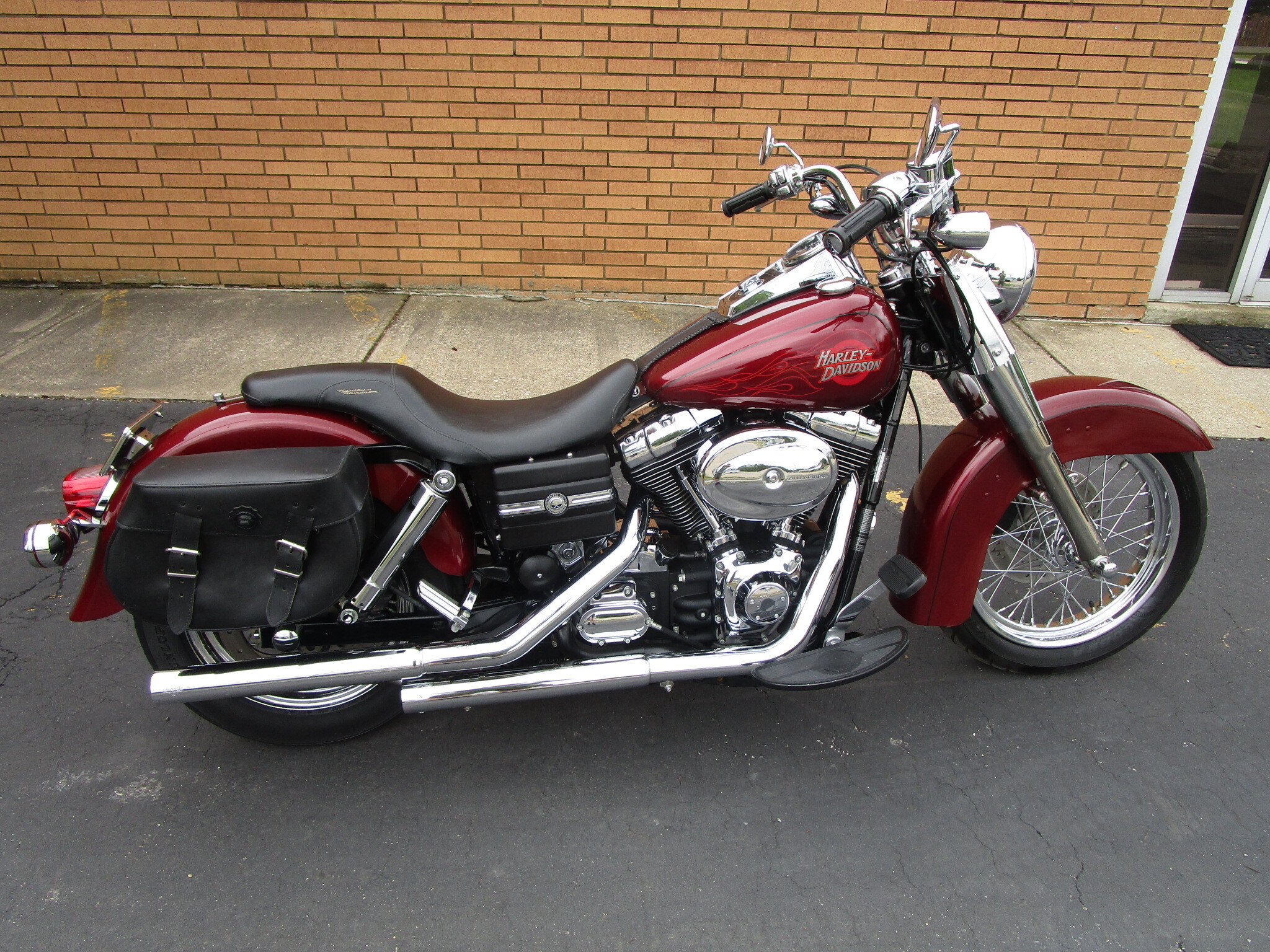 2000 Harley-Davidson DYNA FXDWG FXDWG in Middleburg Heights, OH