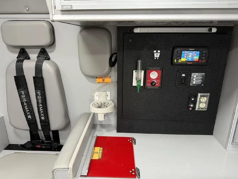 2021 FREIGHTLINER AEV TRAUMAHAWK AMBULANCE