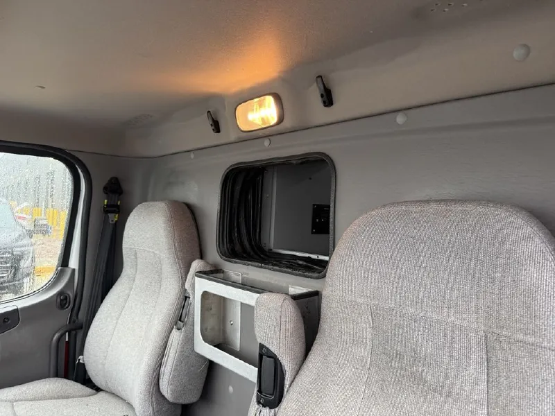 2021 FREIGHTLINER AEV TRAUMAHAWK AMBULANCE