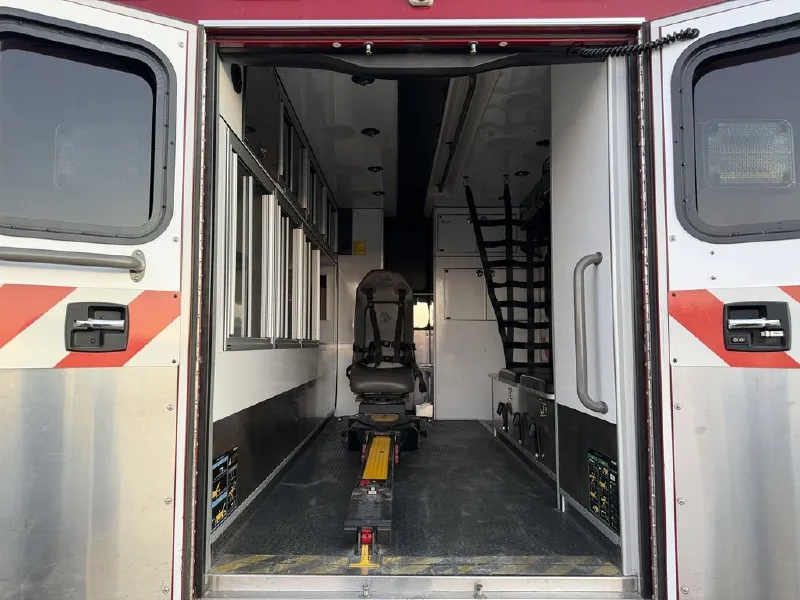 2021 INTERNATIONAL AEV 4X4 AMBULANCE