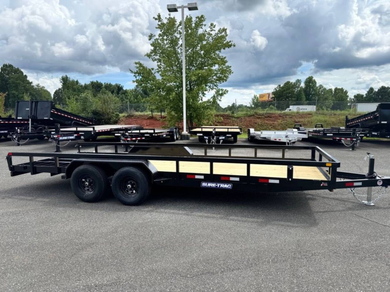 A photo of this 2026 Sure-Trac 7x20 TUBE TOP UTILITY 10K