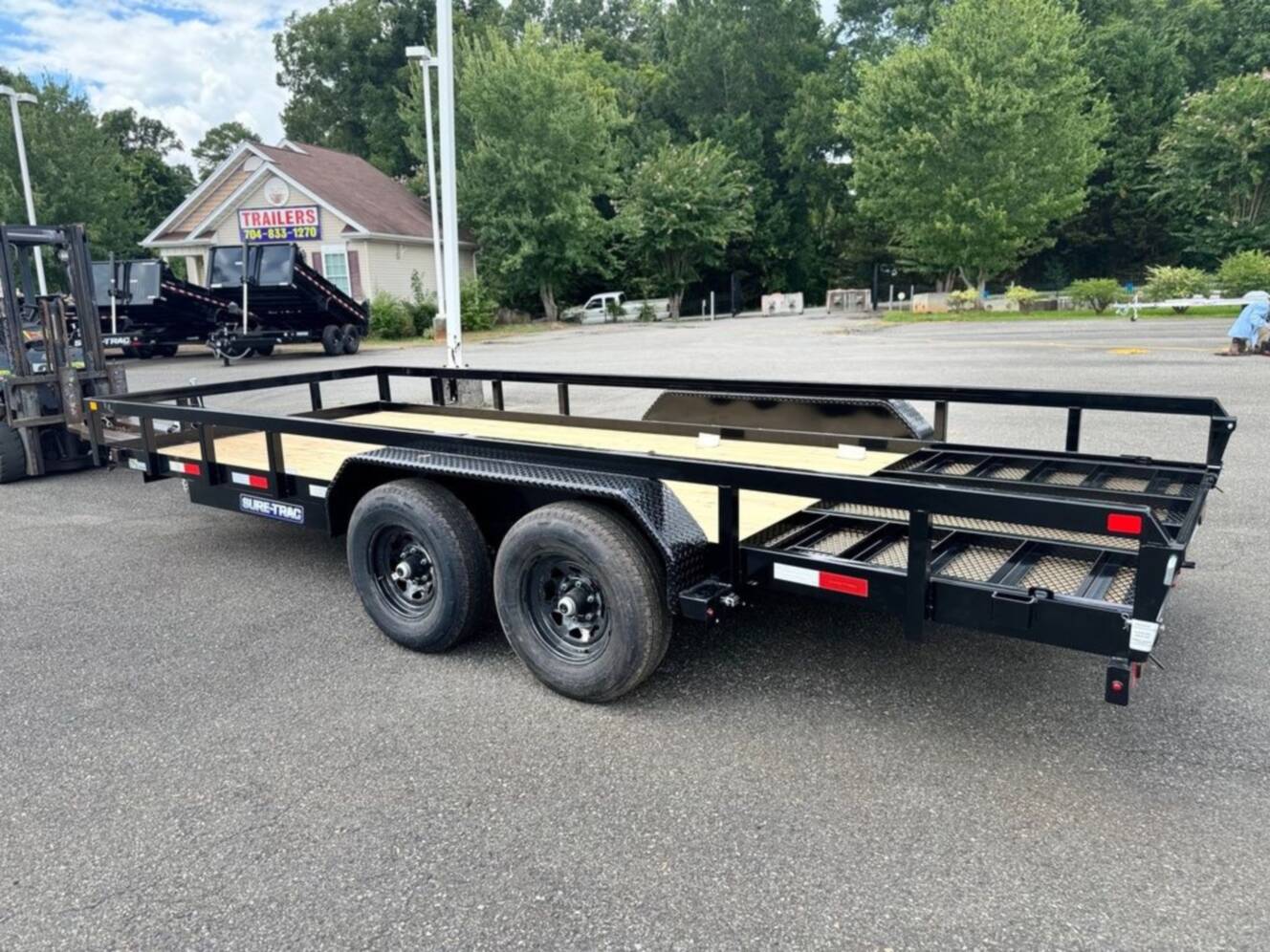 A photo of this 2026 Sure-Trac 7x18 TUBE TOP UTILITY 10K
