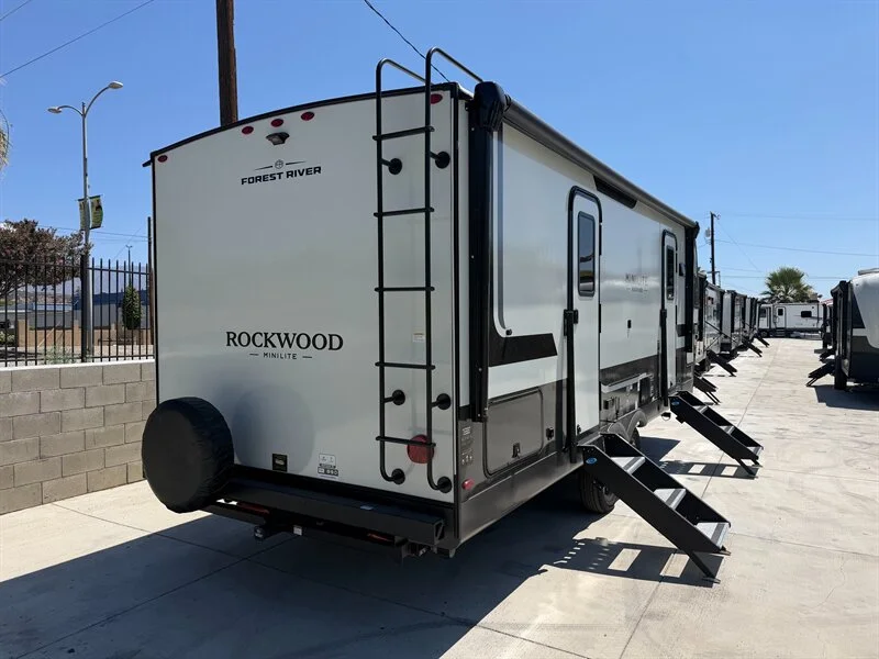 2027 Forest River Rockwood MINILITE 2506FK
