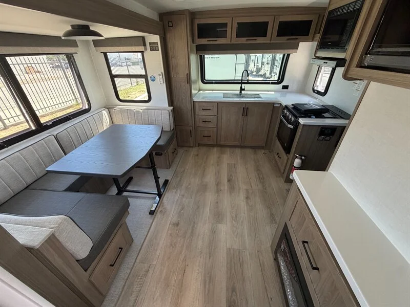 2027 Forest River Rockwood MINILITE 2506FK