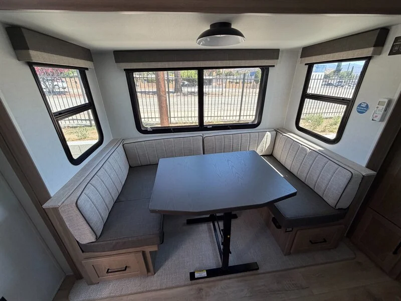 2027 Forest River Rockwood MINILITE 2506FK