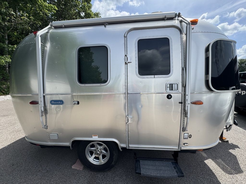 2023 Airstream Bambi 16RB in lorain OH