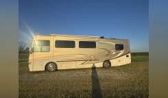 2013 Thor Motor Coach PALAZZO RV