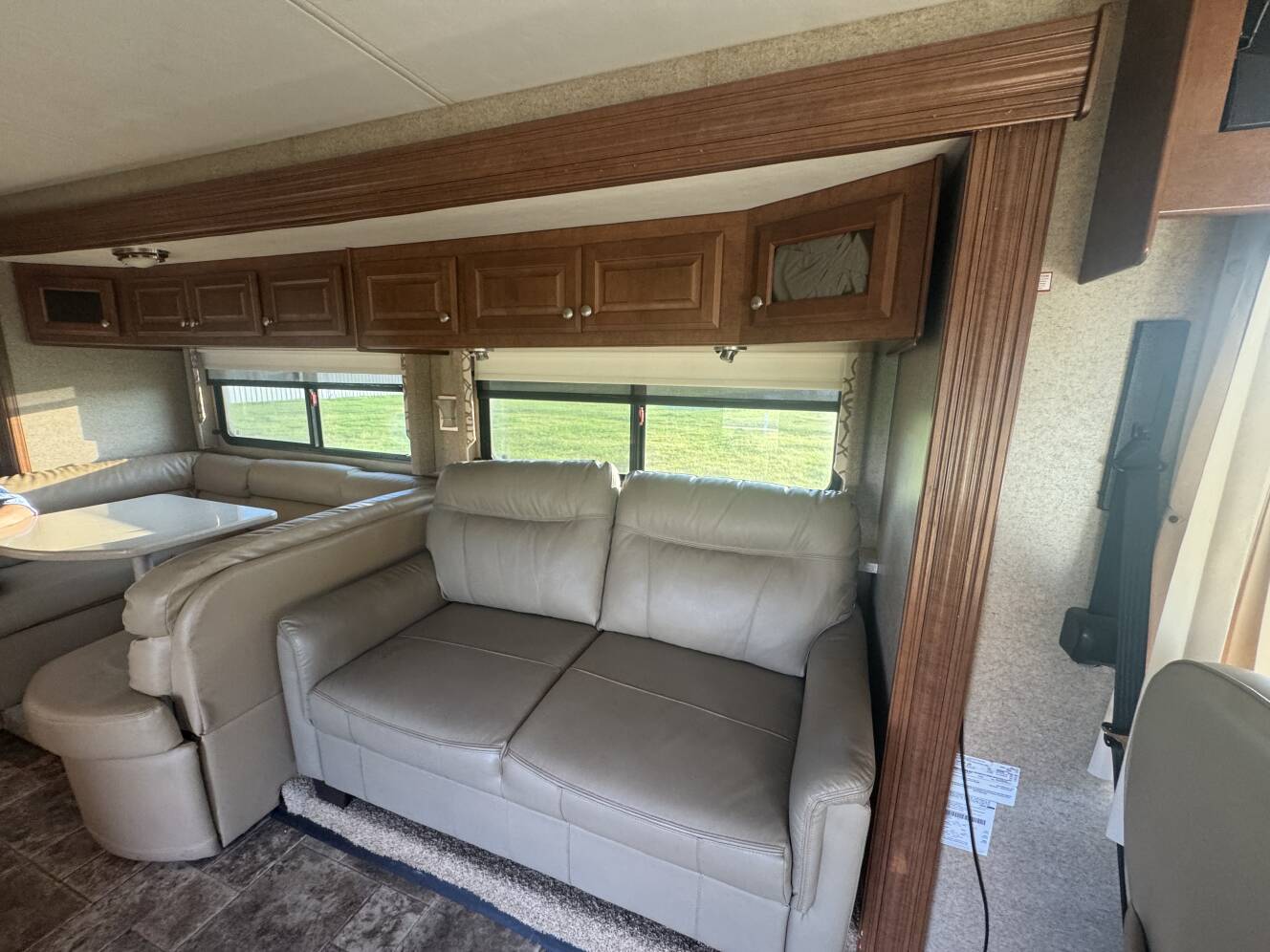 A photo of this 2013 Thor Motor Coach PALAZZO
