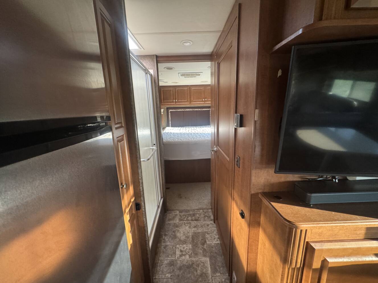 A photo of this 2013 Thor Motor Coach PALAZZO