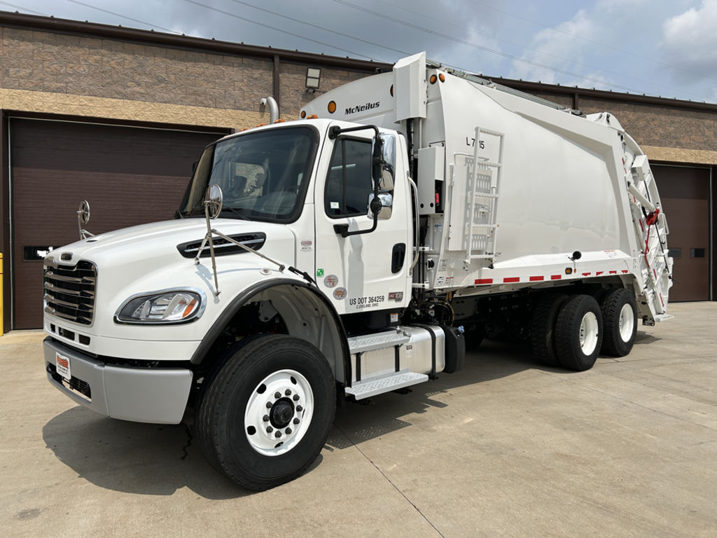 2025 Freightliner M2 106 in Cleveland, OH