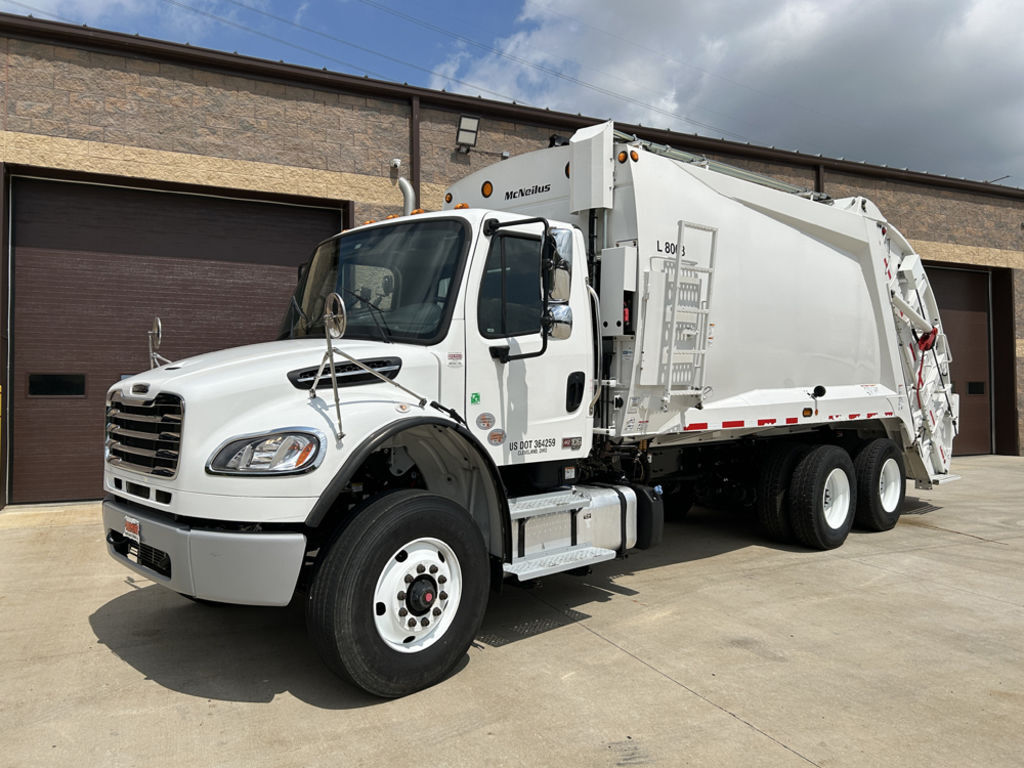2025 Freightliner M2 106 in Cleveland, OH